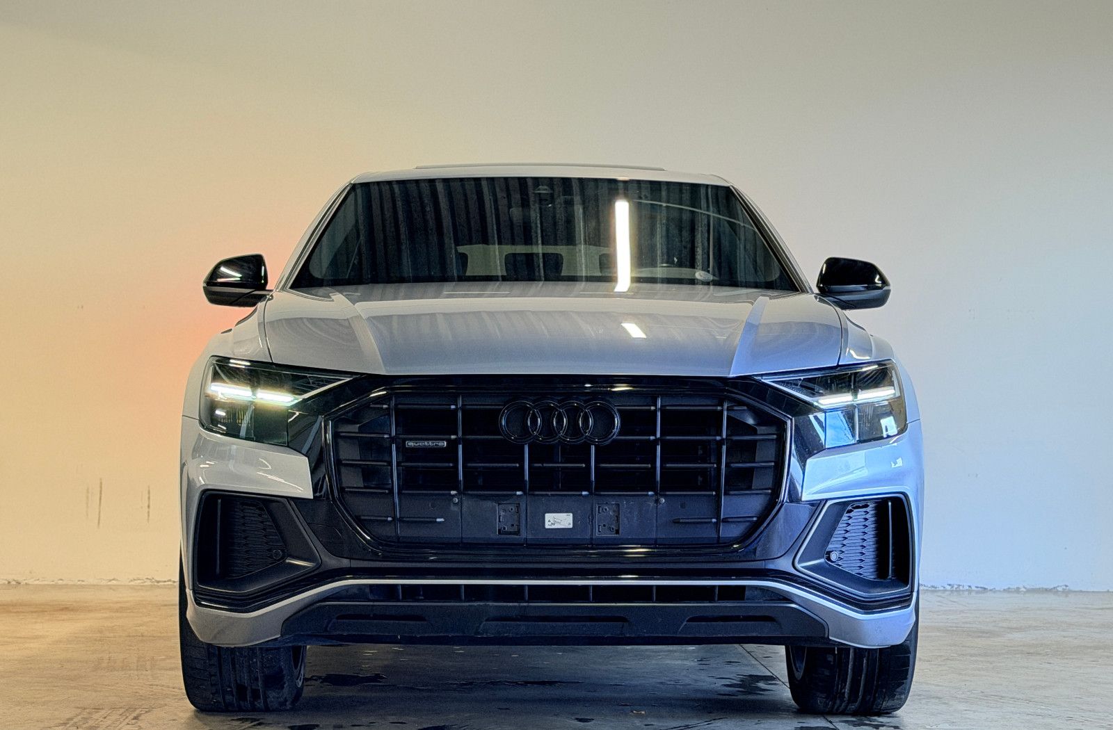 Audi Q8 45 TDI Quattro S Line imagem 2
