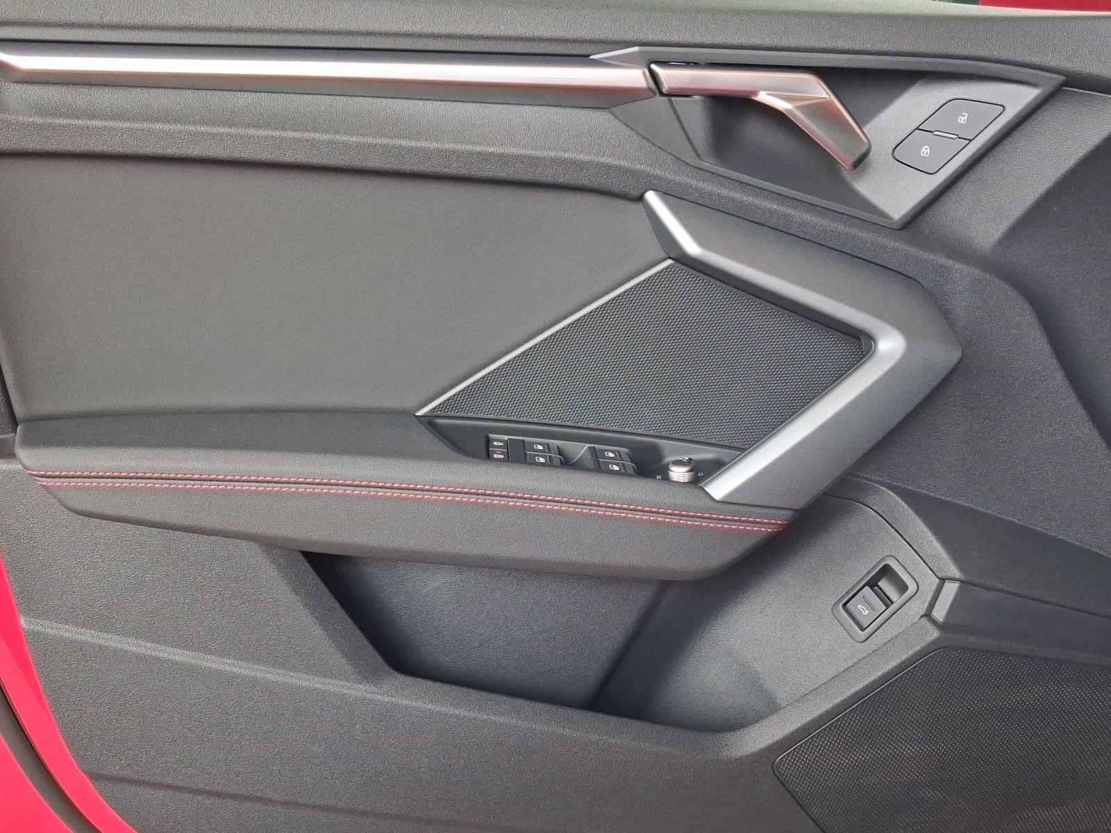 Audi A3 Sportback TDI S LINE LM19 AHK KAMERA NAVI OPS