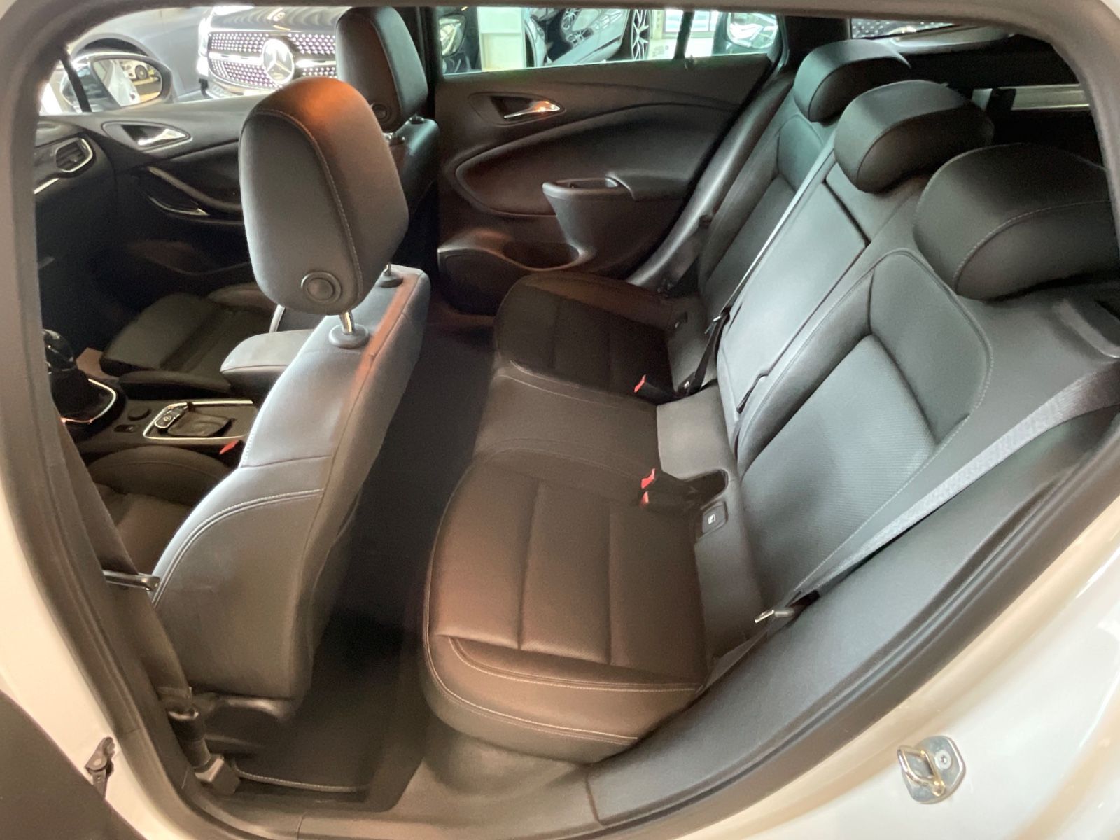 Fahrzeugabbildung Opel Astra K Sports Tourer Ultimate*OPC Line