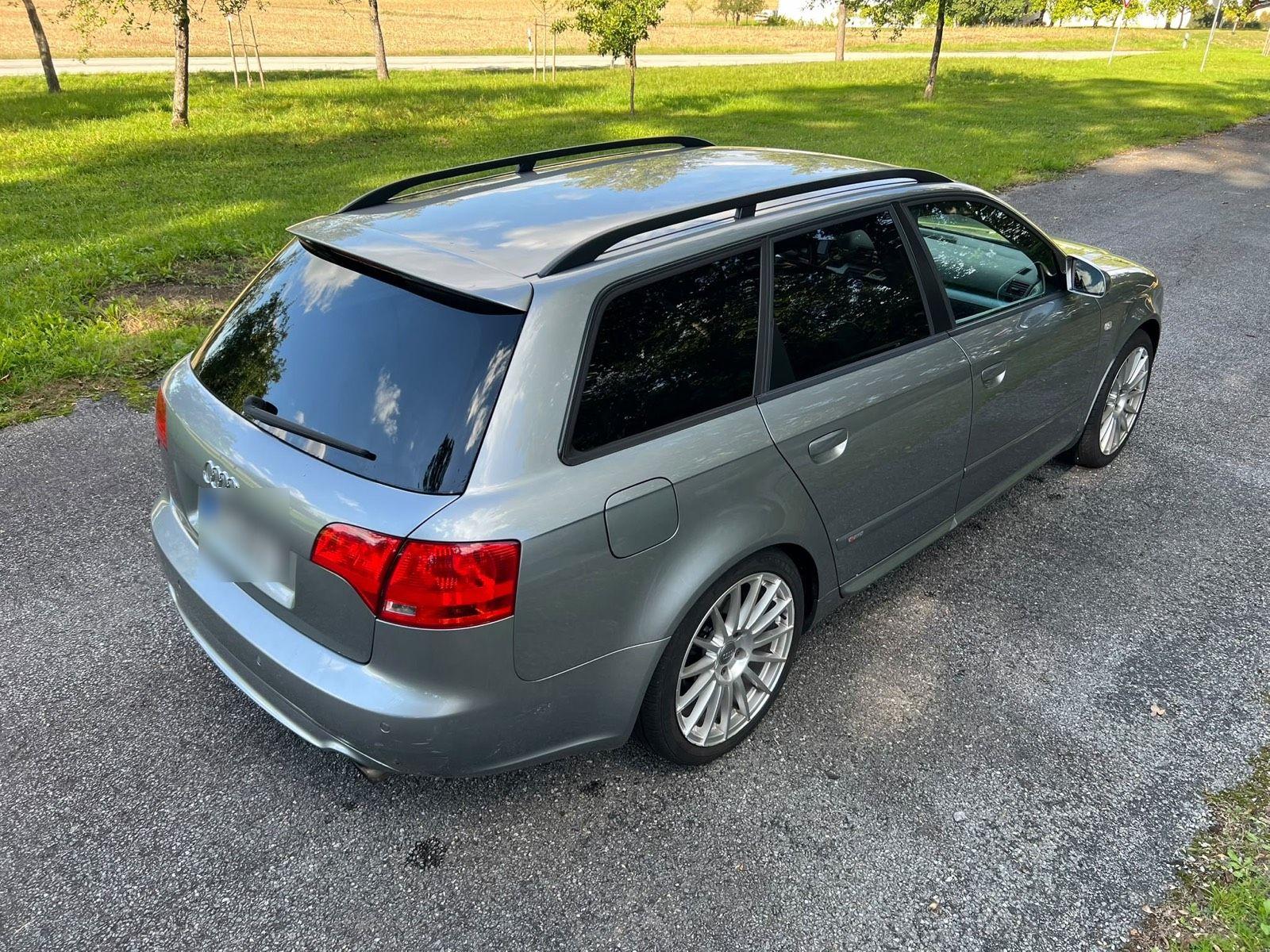 Audi A4 2005 — вигляд ззаду