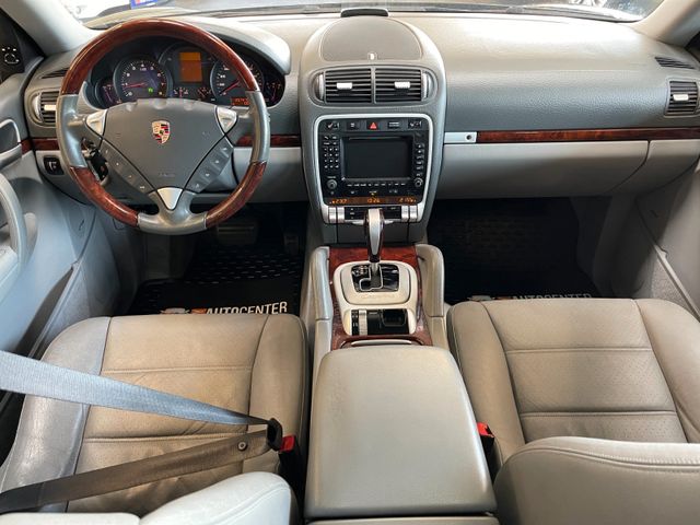 Porsche Cayenne *LEDER*NAVI*KLIMA*BOSE*BI-XENON*TEMPOMAT