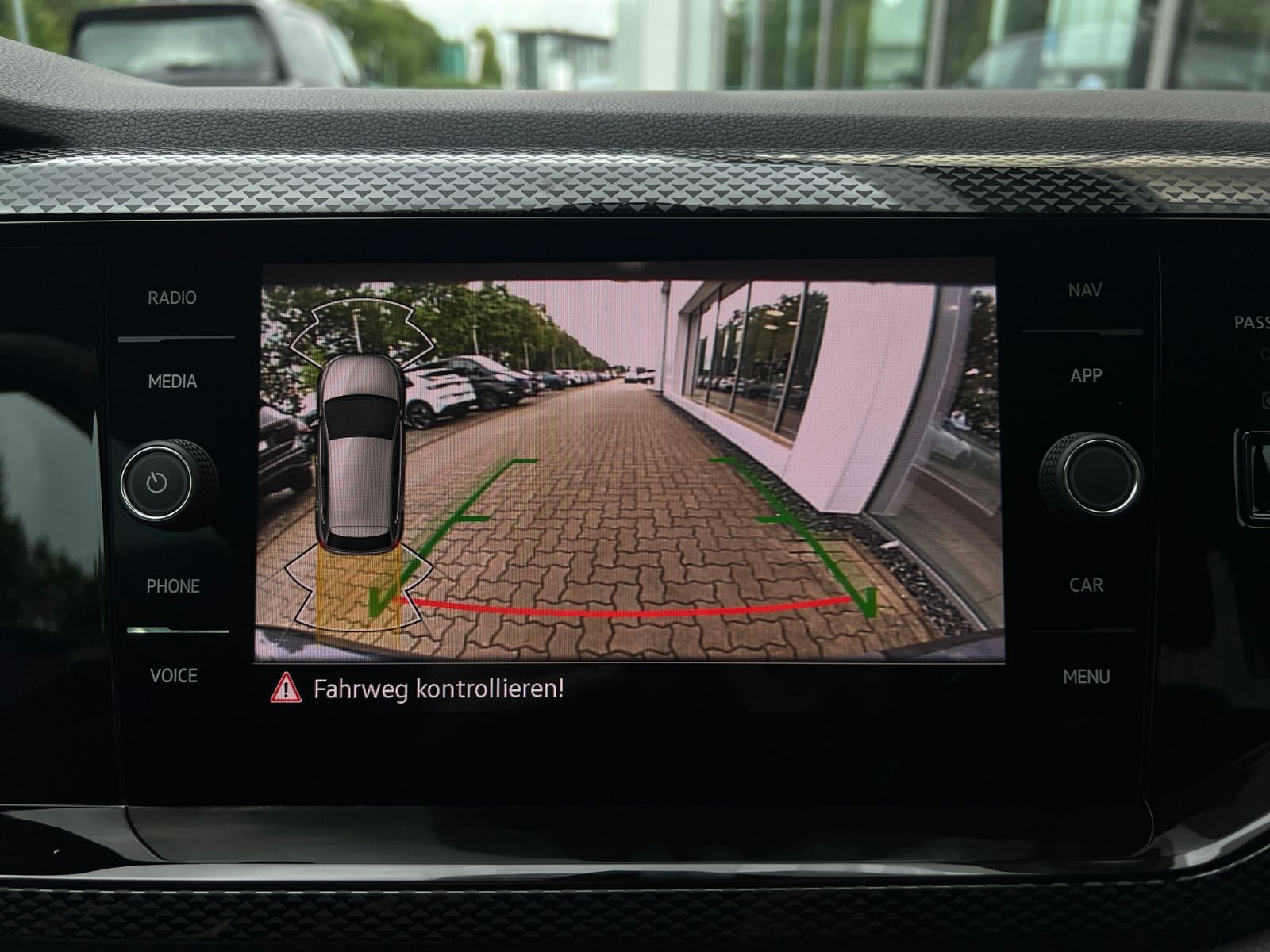 Fahrzeugabbildung Volkswagen Polo Life 1.0 TSI *LED,ACC,Ready2Discover,Kamera