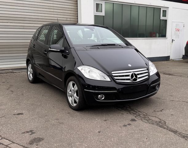 Mercedes-Benz A 160 Avantgarde Autom.PTS .SHZ