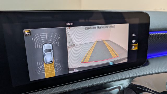 Mercedes-Benz A 180 Progressive WIDE+MBUX+KAM+LED+SPUR