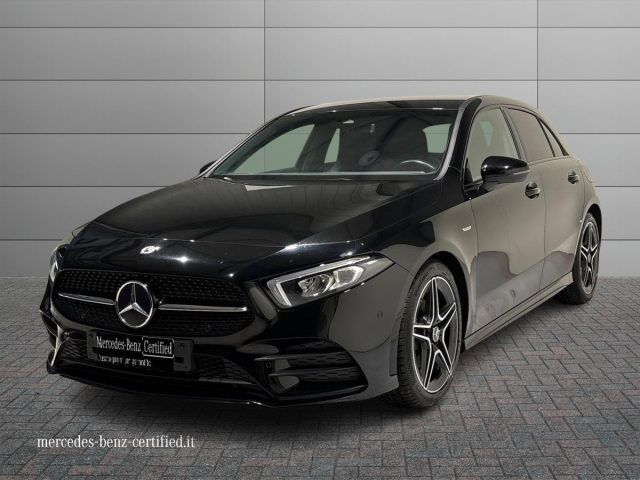 Mercedes-Benz MERCEDES-BENZ A 200 d Auto Premium Night Edition