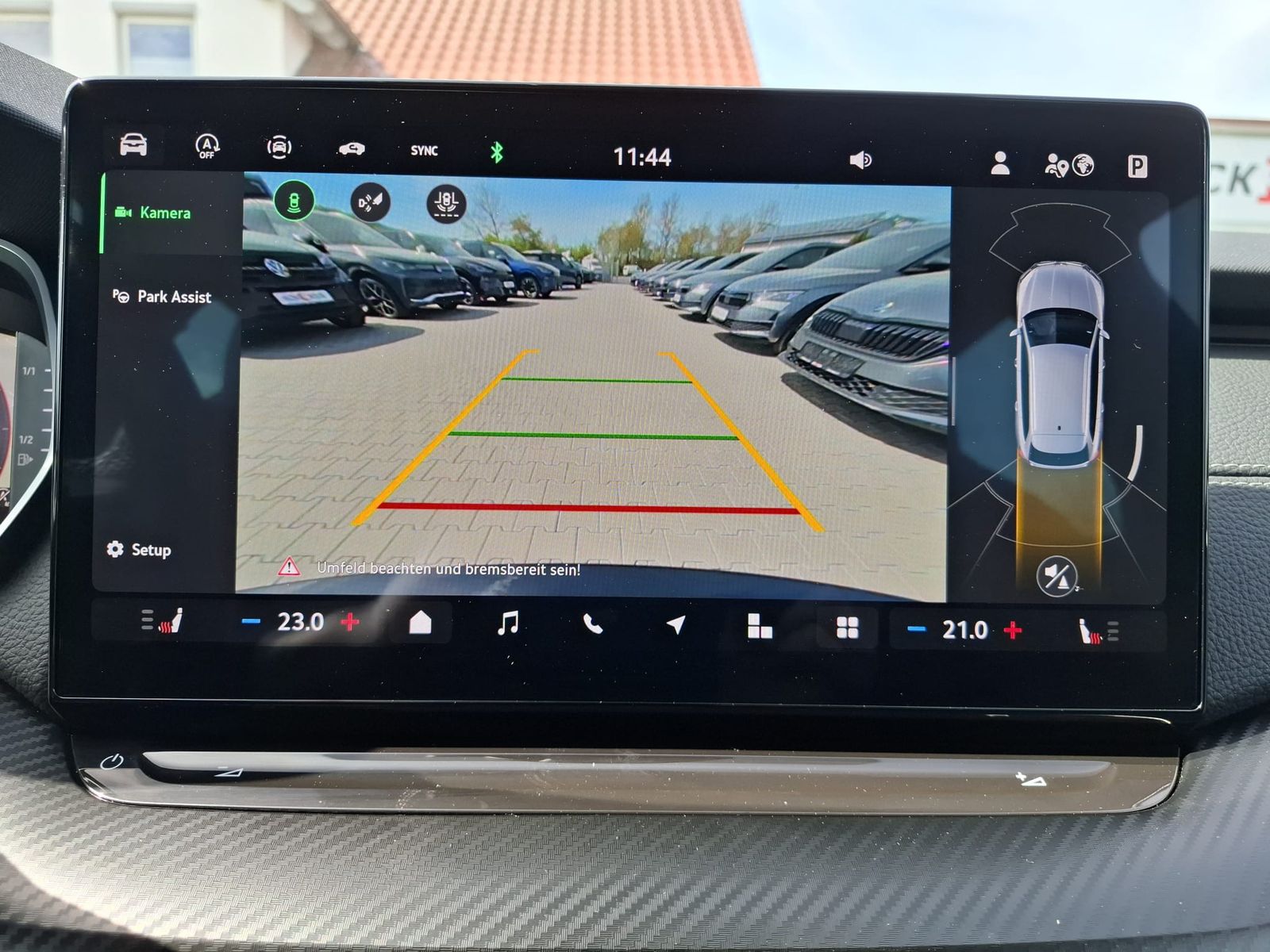 Fahrzeugabbildung SKODA Octavia 2.0 DSG Sportline MATRIX*AHK*CANTON*5J.G