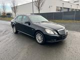 Mercedes-Benz E 220 E Limousine E 220 CDI BlueEfficiency - Mercedes-Benz E 220 aus 2009: Cdi