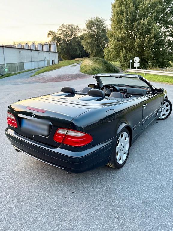 Mercedes-Benz CLK 200