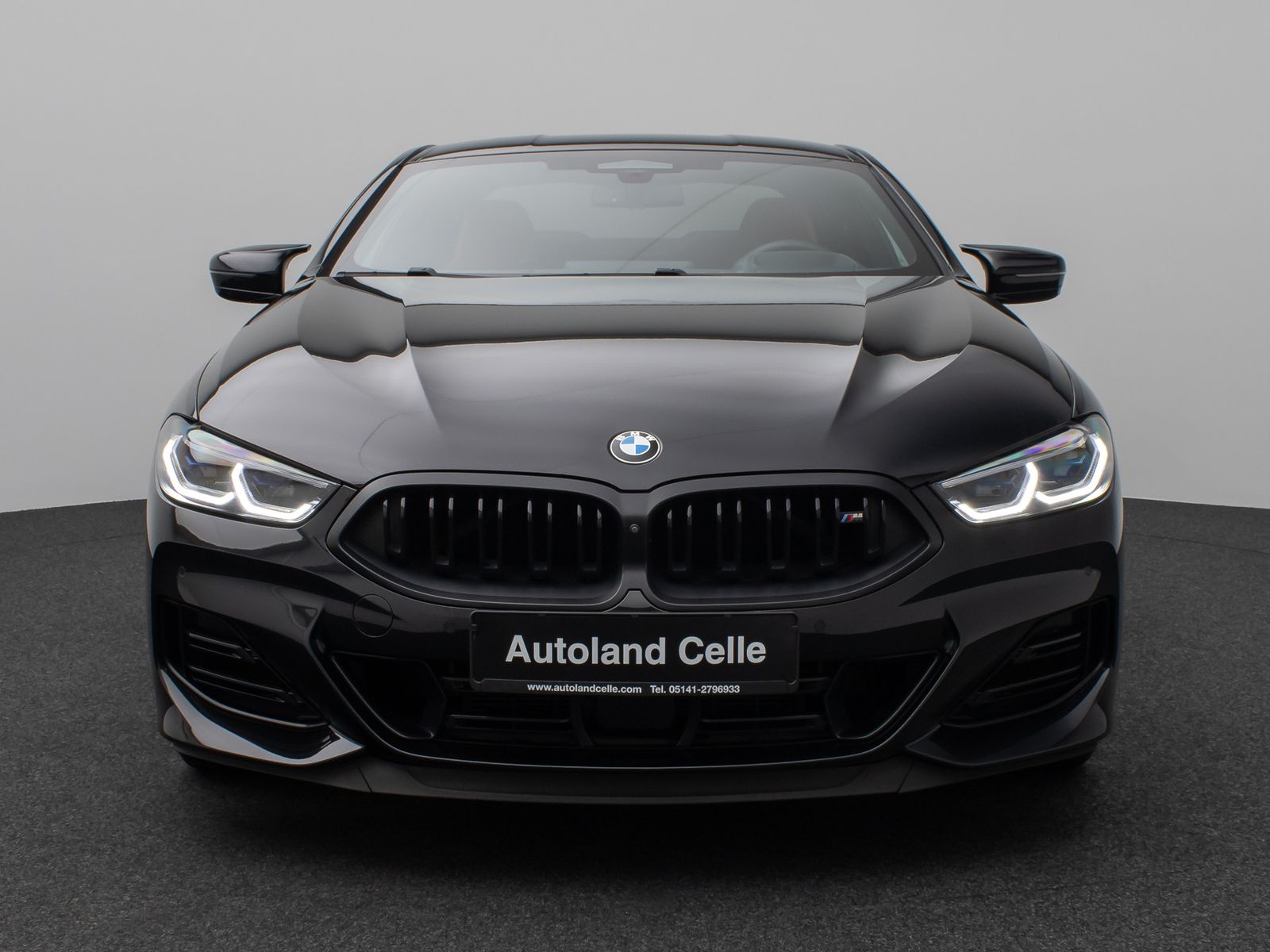 Fahrzeugabbildung BMW M850i xD Coupé 360°Laser HUD SoftCl Komfort 20"