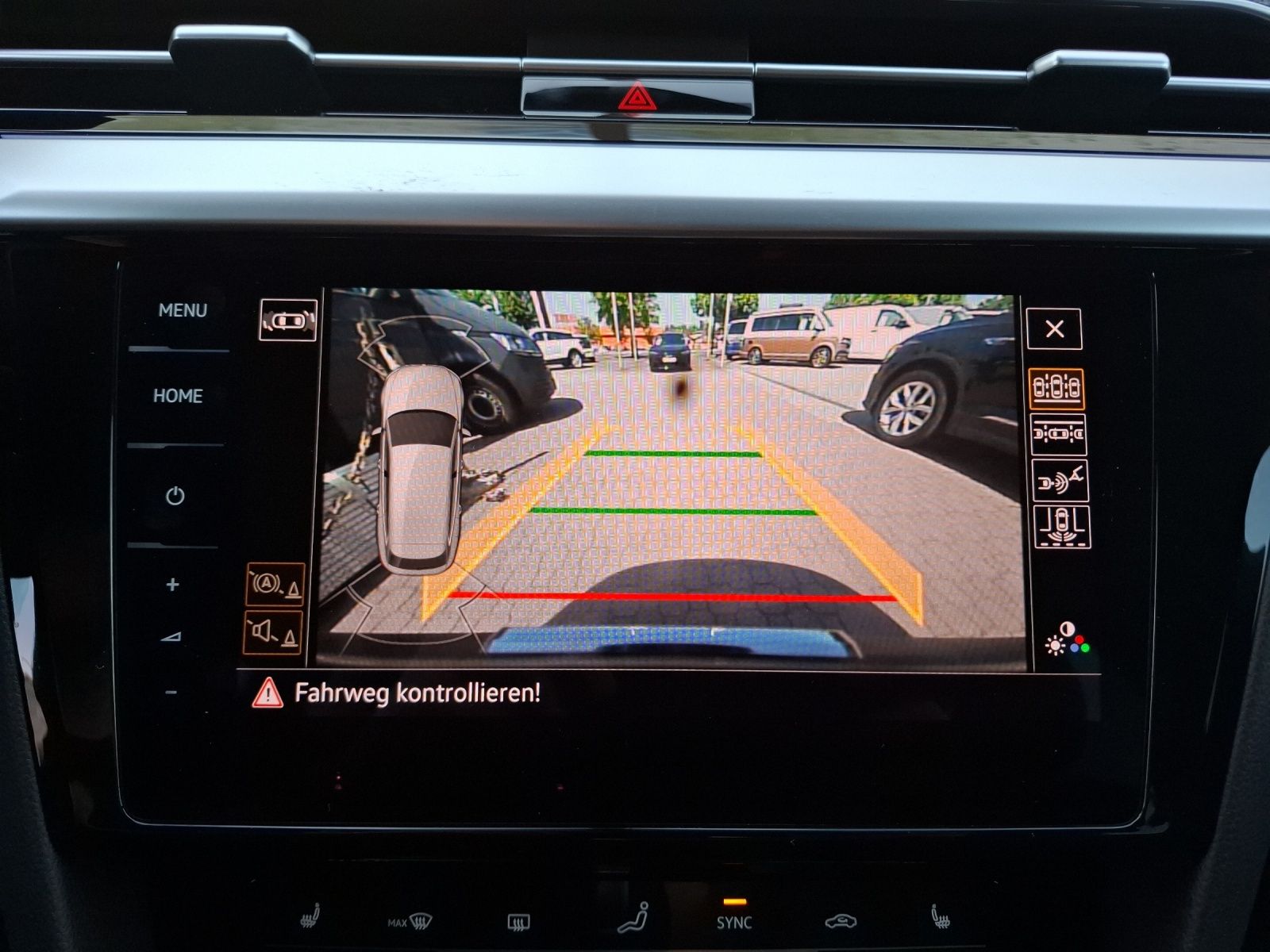 Fahrzeugabbildung Volkswagen Arteon SB R 4M  DSG LED AHK Navi AID ACC RFK 20"
