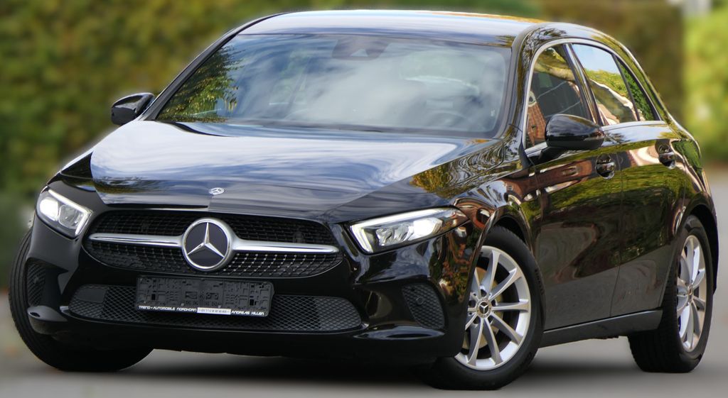 Image of Mercedes-Benz A 220