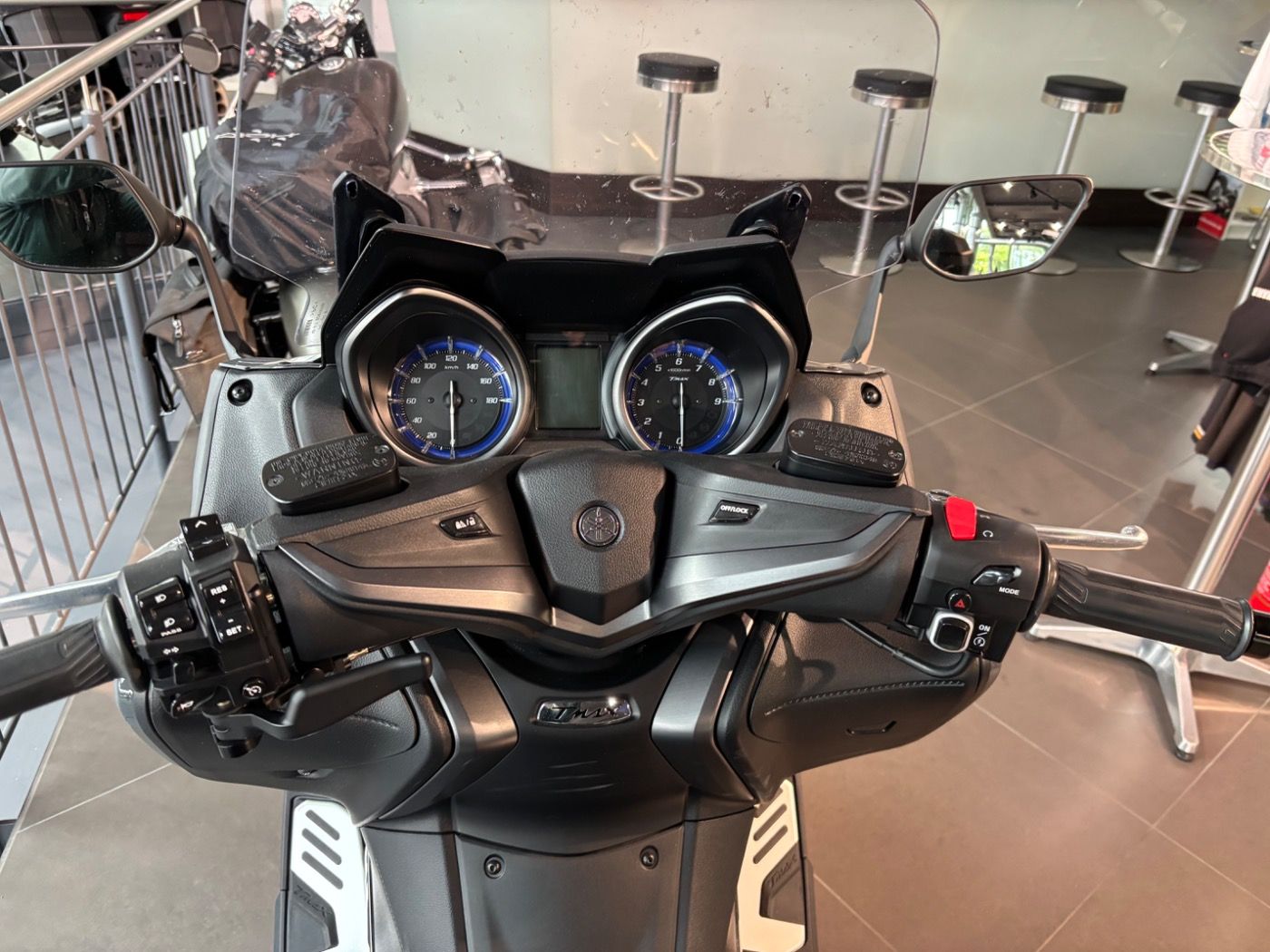 Fahrzeugabbildung Yamaha Tmax 560