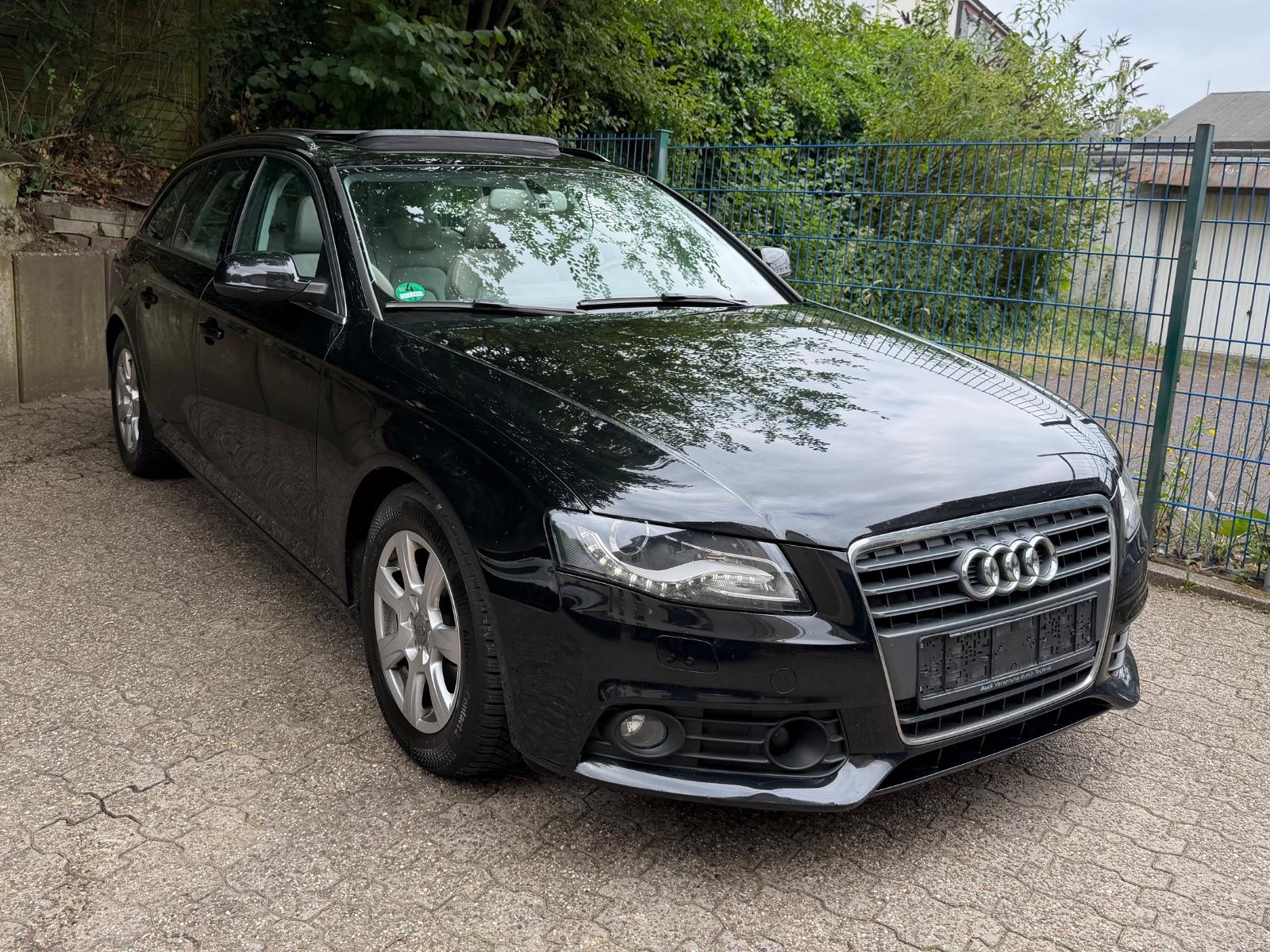 Audi A4 Avant Ambiente 2.0 TDI Panorama BI Xenon