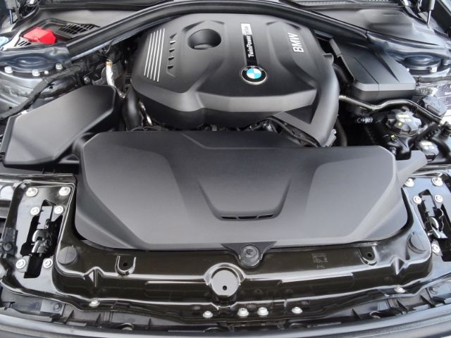 Fahrzeugabbildung BMW 320 Gran Turismo i Sport Line Autom. Panoramadac