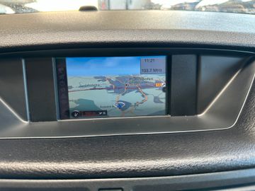 BMW X1 18 d *M-Paket*NAVI*TEMPO*PDC*PANO*