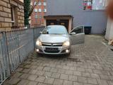 Opel Astra 1.4 Twinport ecoFLEX - - Opel Astra: Schiebetuer