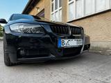 BMW E90 330i M Paket - BMW 330: M 330i Paket
