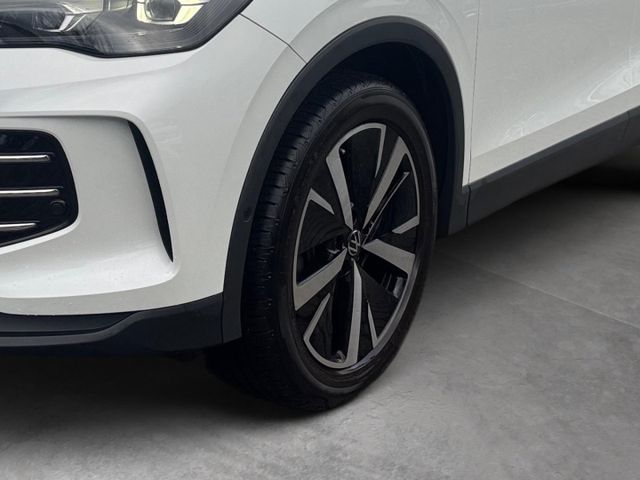 Tiguan Elegance 1.5 eTSI DSG IQ Light Navi AHK