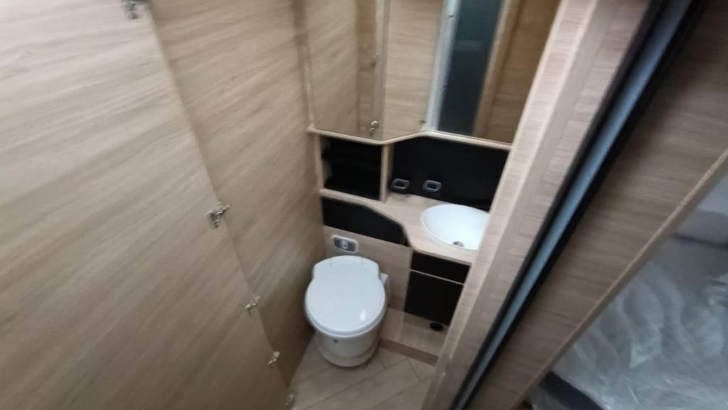 Autohaus Zimpel & Franke -  Challenger 337GA +Hubbett+Solar+Fahrradtr+Markise - Bild 14 Autohaus Zimpel & Franke -  Challenger 337GA +Hubbett+Solar+Fahrradtr+Markise - Bild 14