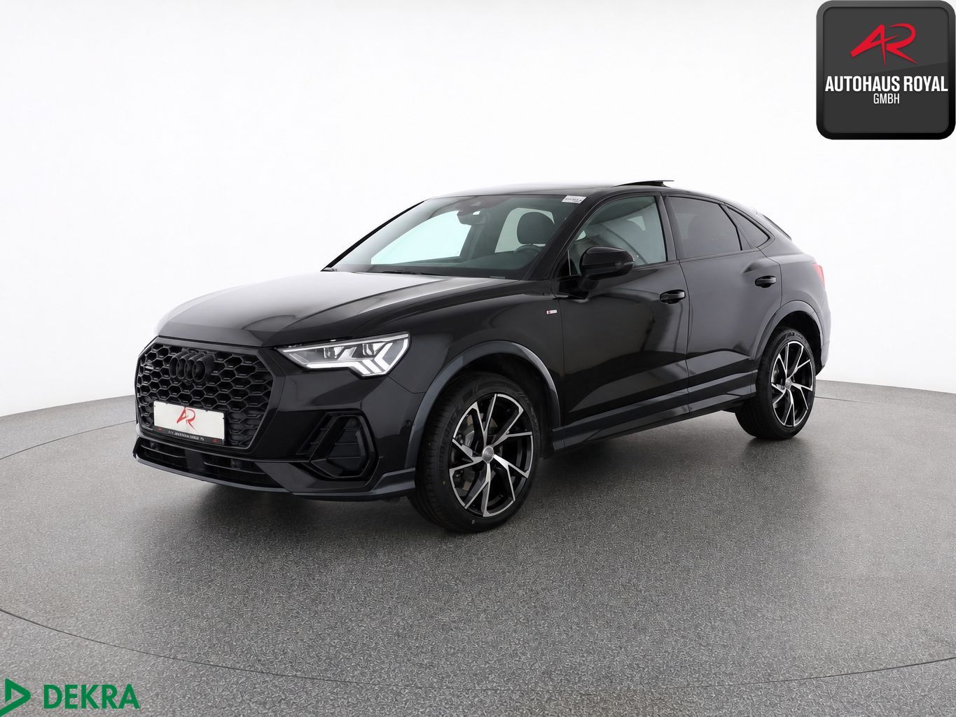 Audi Q3 Sportback 45 TFSI qu 3x S LINE MATRIX,SONOS foto 1