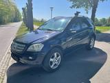 Mercedes-Benz M -Klasse ML 420 CDI BULGARISCHE ZULASSUNG !!!!! - Mercedes ML 420 mit Schiebedach
