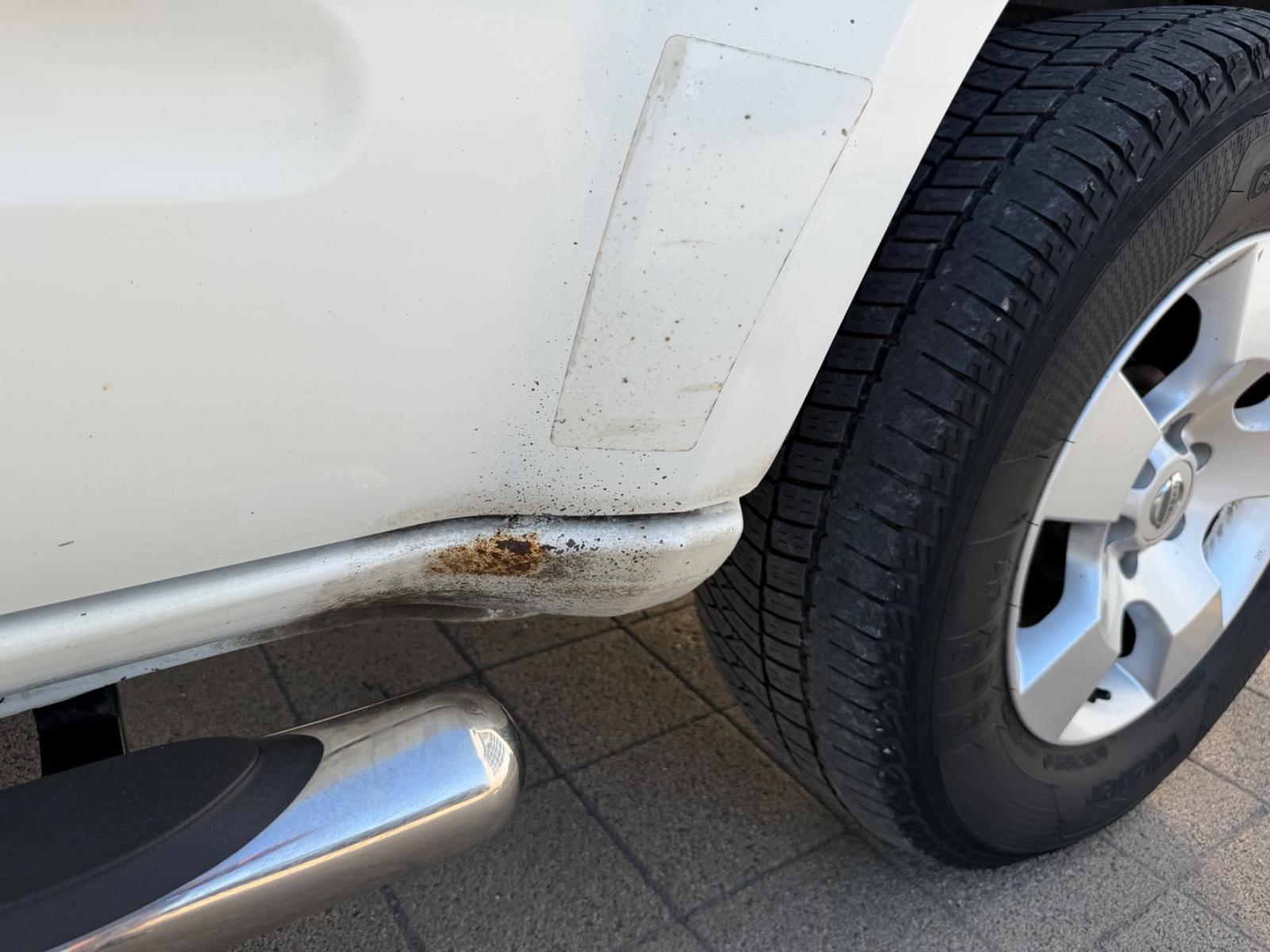 Nissan Pathfinder 2010 — photo 19