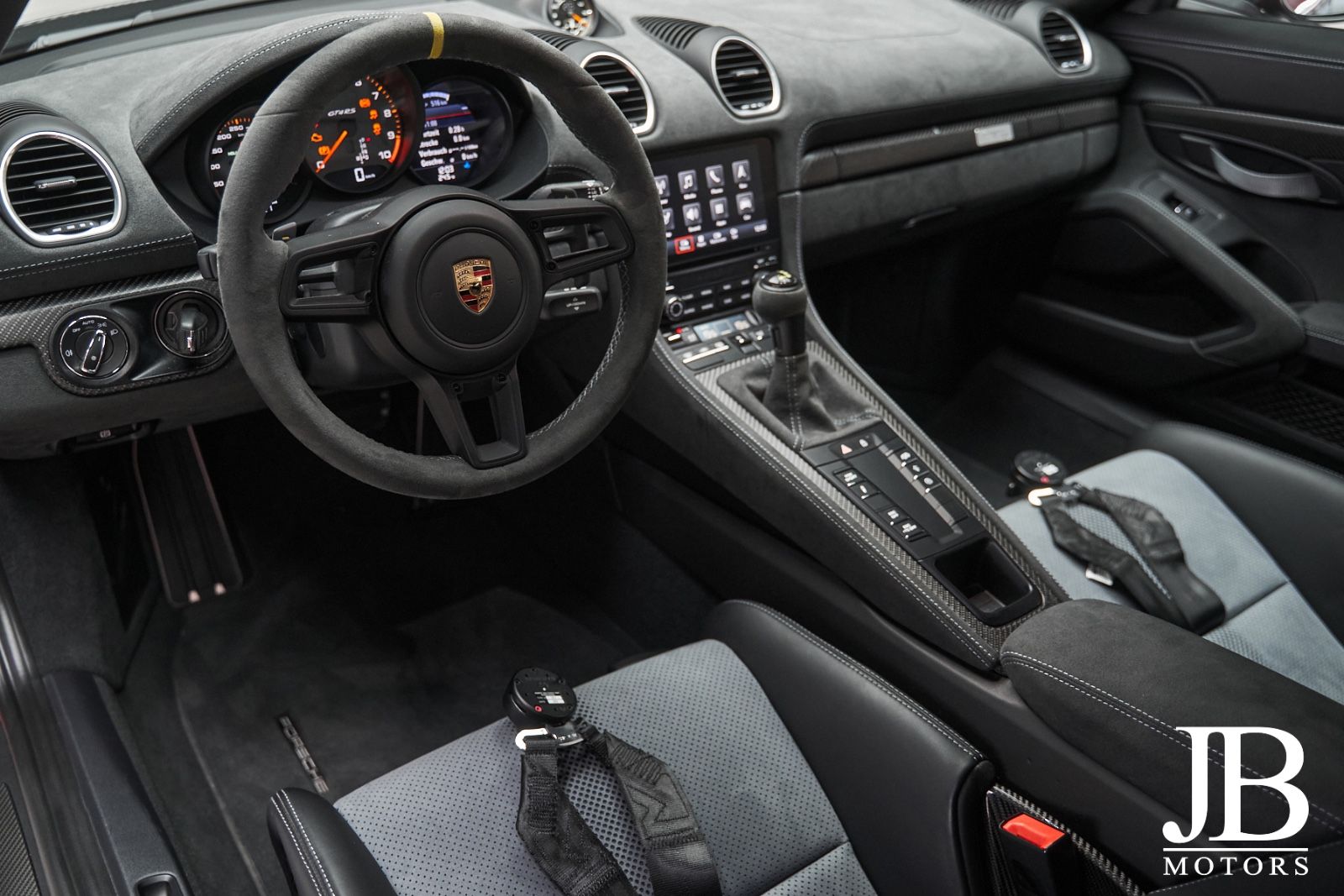 Fahrzeugabbildung Porsche GT4 RS Weissach Lift Clubsport Chrono LED