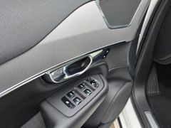 Fahrzeugabbildung XC90 Momentum Pro AWD B5 Diesel EU6d Navi Leder