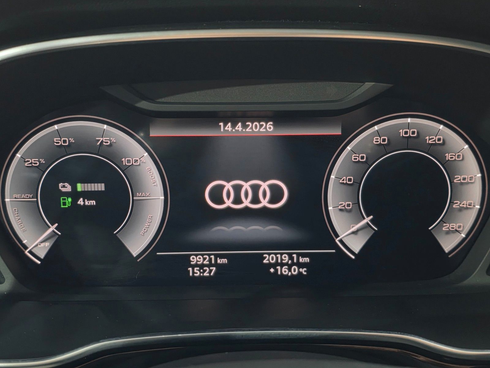 Audi Q3 45 TFSI e S line foto 24