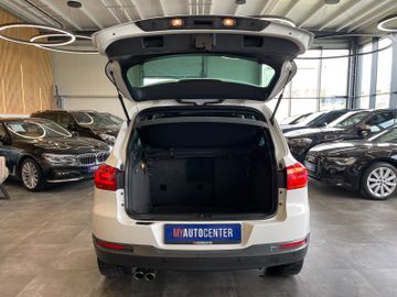 Volkswagen Tiguan Life BM 4Motion *NAVI*KLIMA*PANO*TEMPOMAT