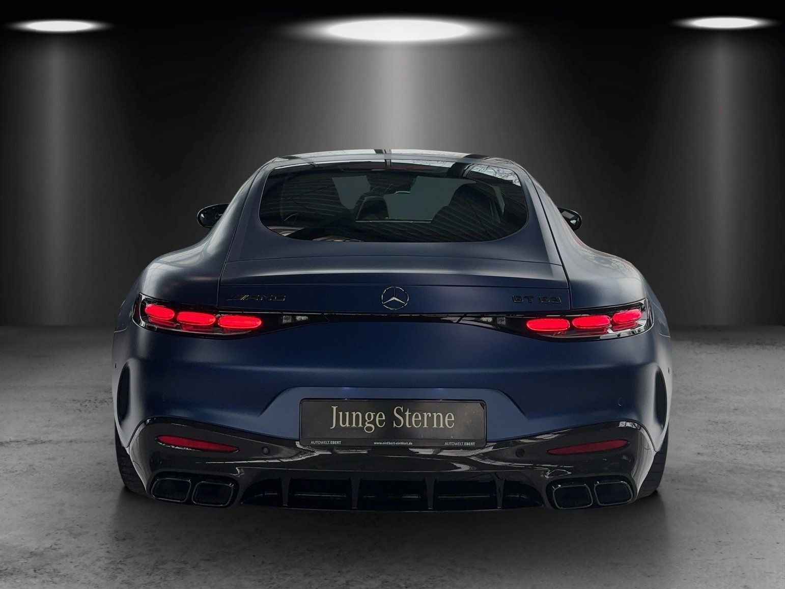 Fahrzeugabbildung Mercedes-Benz GT63 €239k Premium+ Keramik Lift Perf.Sitz Carbo