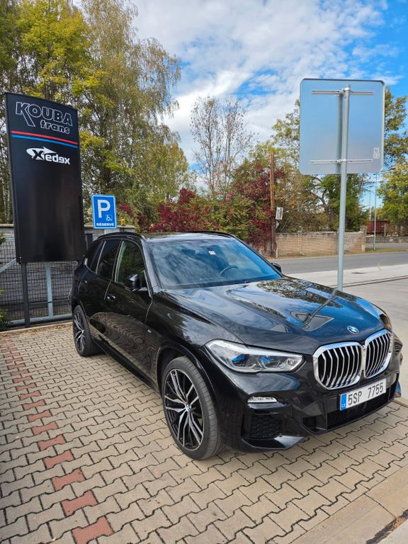 Image of BMW X5