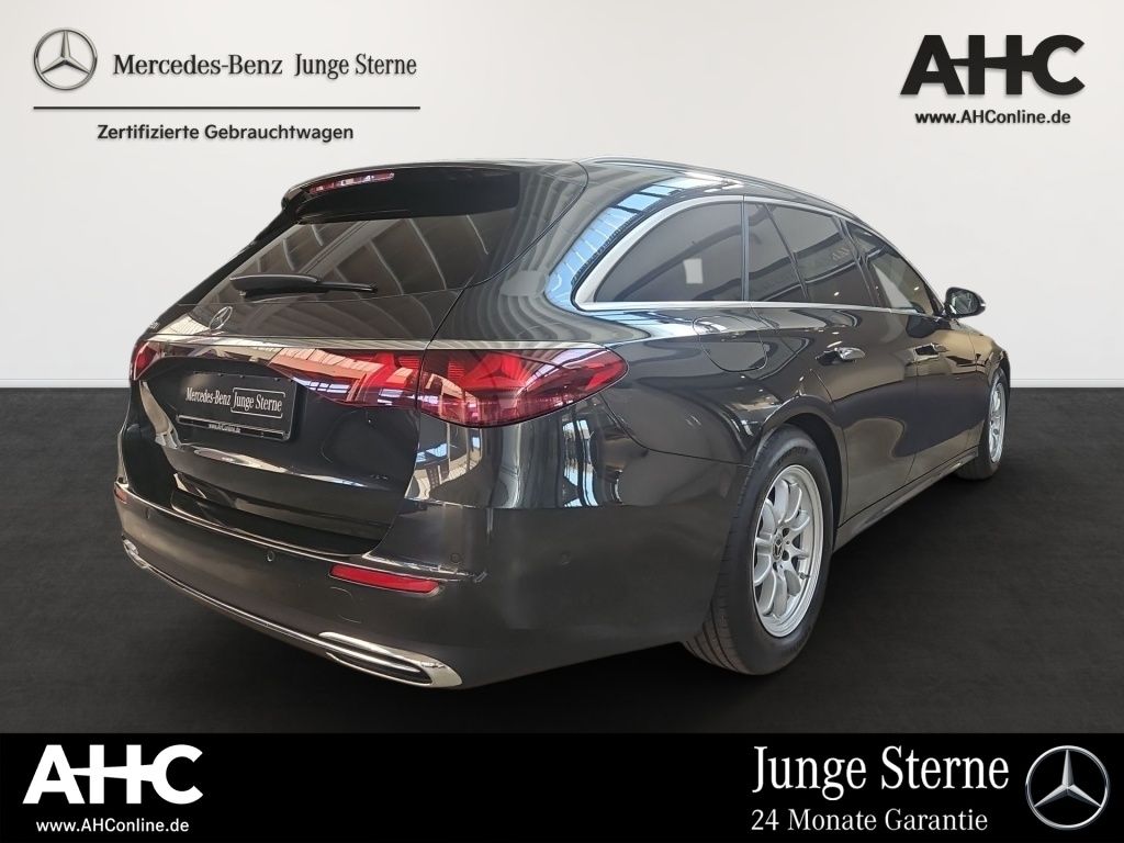 Fahrzeugabbildung Mercedes-Benz E 220 dT ACC LED AHK Burmester4D Winterpaket