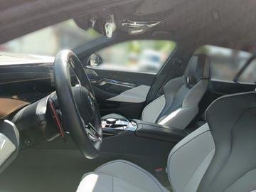 2025 BMW M5 — миниатюра 18