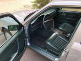 Mercedes-Benz 260 E Leder piniengrün, Klima - Mercedes-Benz 260: 260e