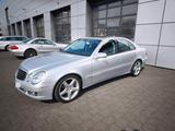Mercedes-Benz W211 Avantgarde Facelift in traumhaftem Zustand - Mercedes-Benz E-Klasse: W211