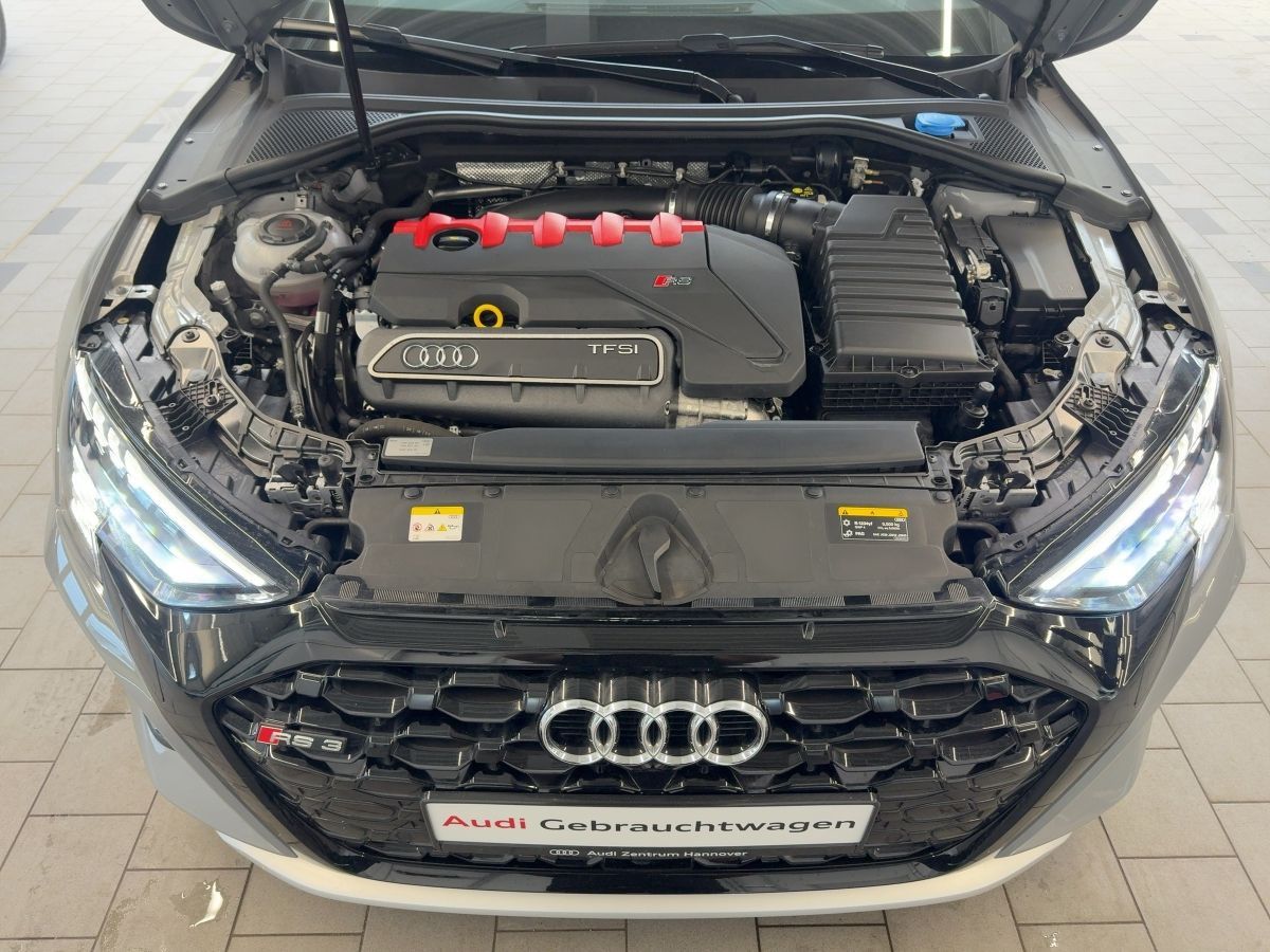 Audi RS3 - Bild 21