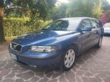 Volvo V70/XC70 2.4 b/GPL 170 CV storico lavori - Volvo V70 mit LPG-Antrieb