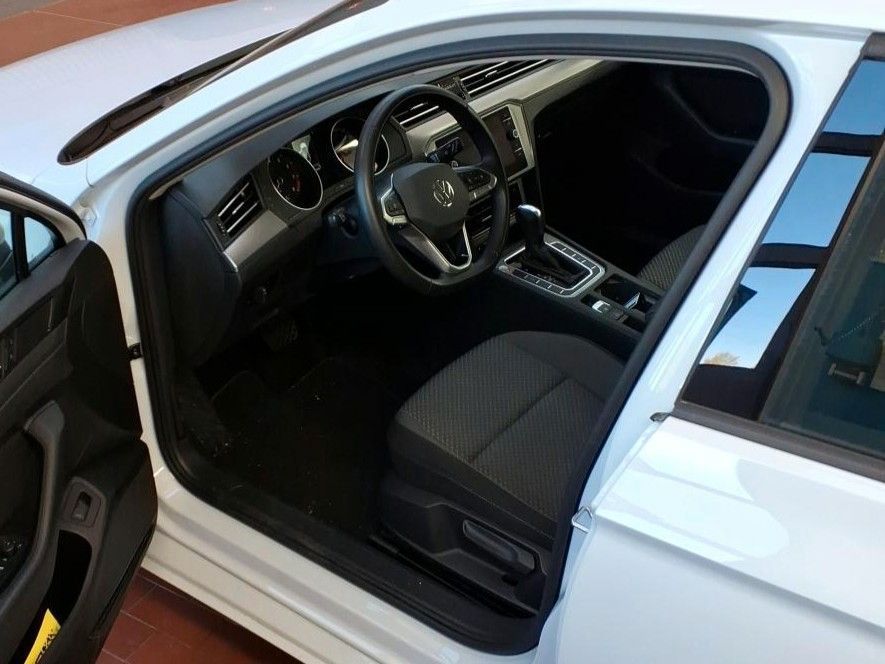 Volkswagen Passat Variant - Bild 7