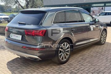 Audi Q7 - 5