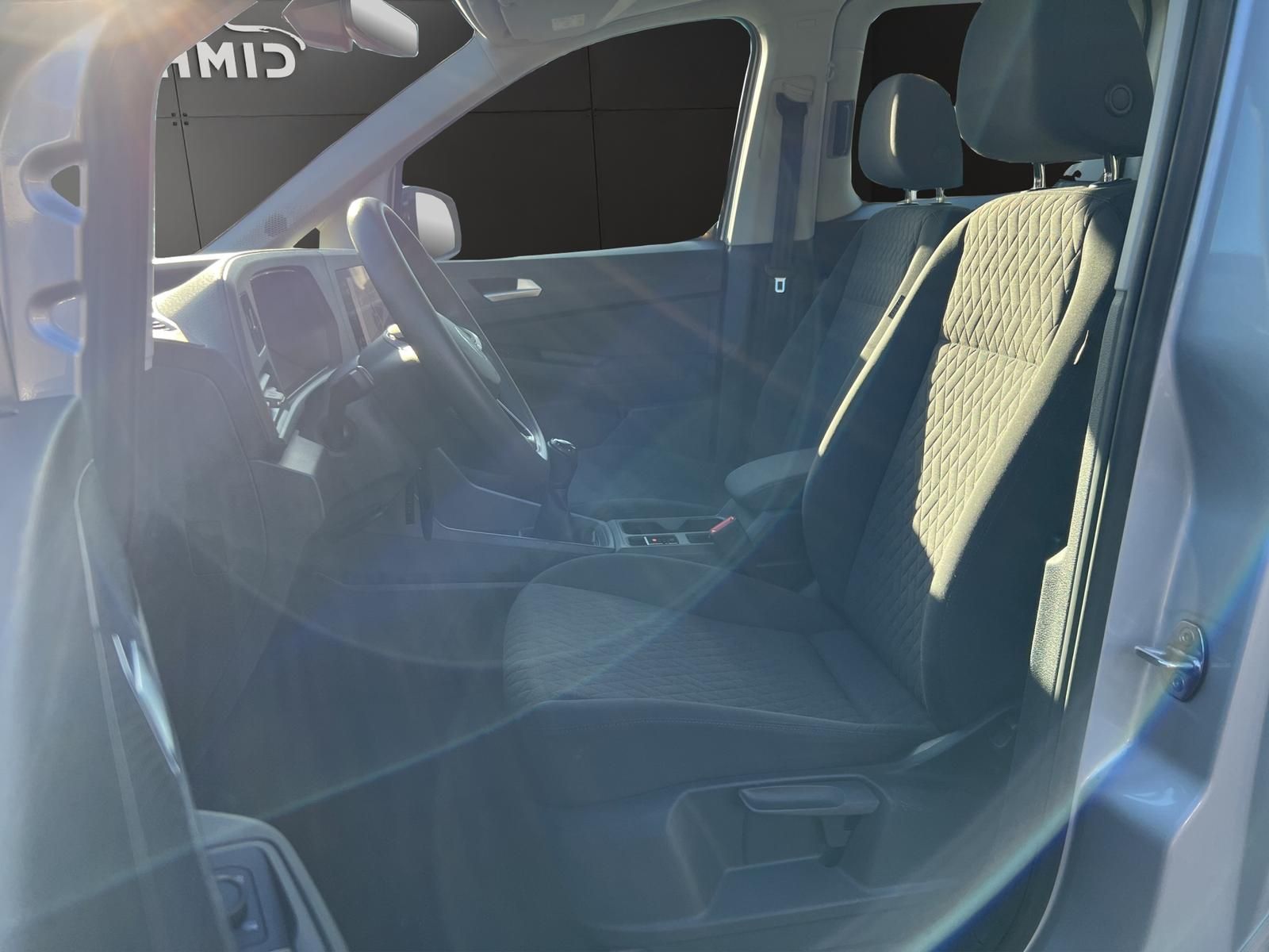 Caddy Life 1.5 TSI NAVI  Winter-Paket PDC v+h