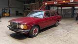 Mercedes-Benz 300D W123 - Mercedes-Benz 300: D W123