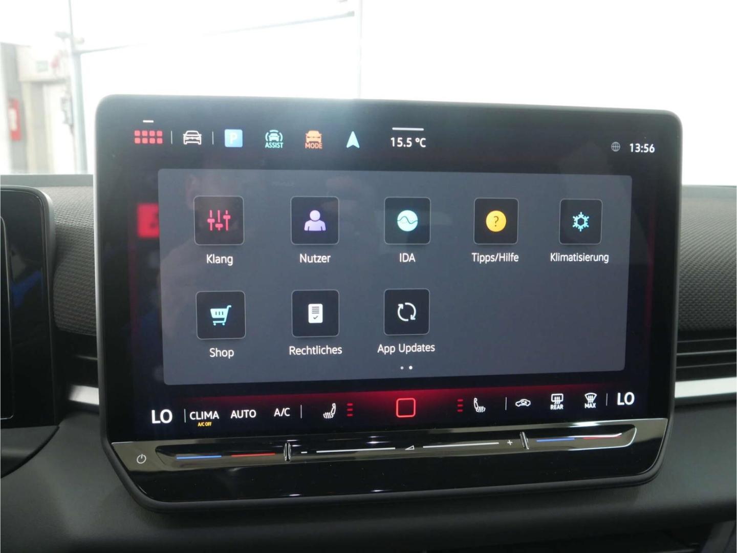 Volkswagen T-Roc 1.5 eTSI R-Line DSG NAV/LED/RFK/keyless, миниатюра 25
