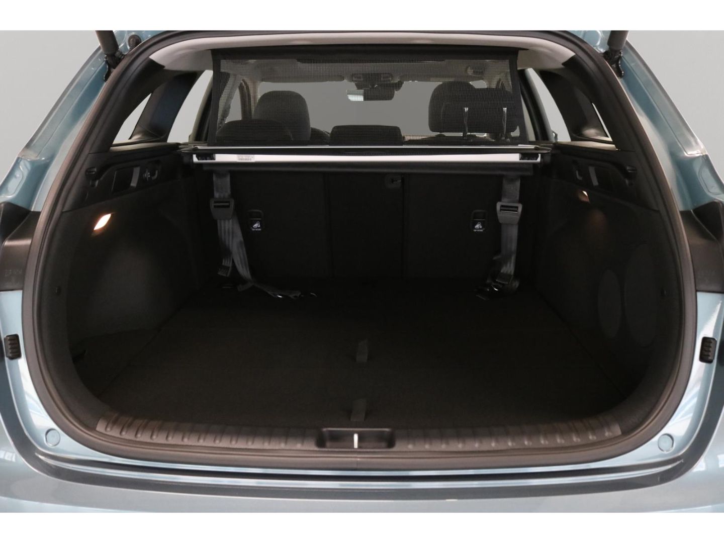 Fahrzeugabbildung Kia Ceed_sw Spirit Panoramadach Memory-Sitze Navi