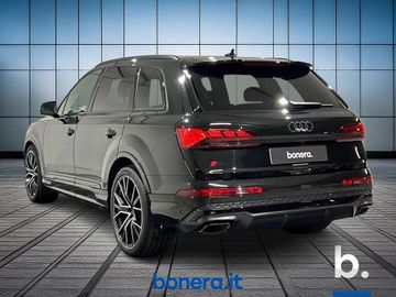 Audi Q7 - 7