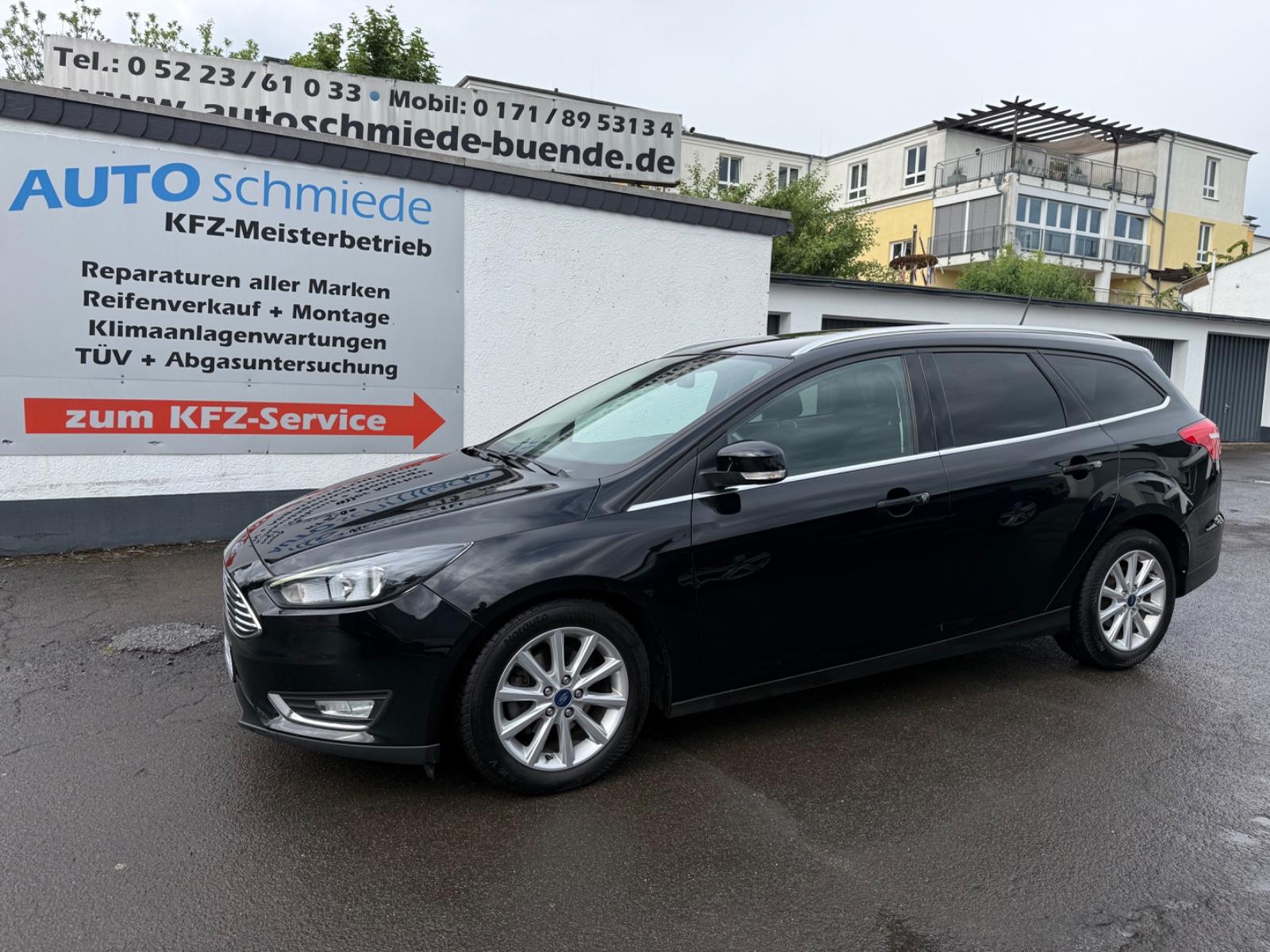 Ford Focus Turnier Titanium Navi Kamera aus 2.Hand