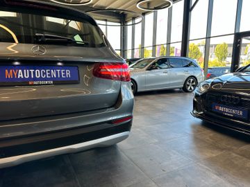 MYAUTOCENTER – Gebraucht- und Jahreswagen mit Werkstattservice in Pfaffenhofen Mercedes-Benz GLC *TÜVSERVICE NEU*TEMPO*AHK*SitzHZ*NAV*PDC*