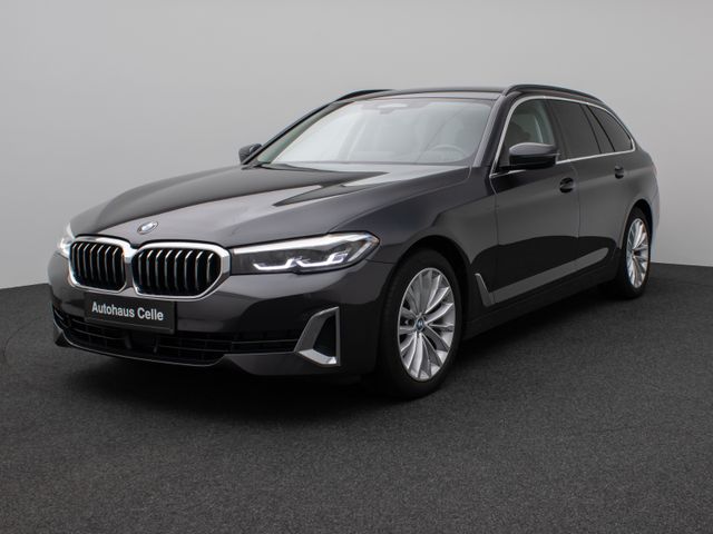 BMW 520d LuxuryLine Kamera HUD DAB Stop&Go AHK Komfo