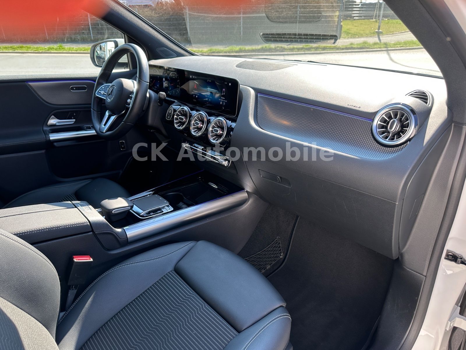 Fahrzeugabbildung Mercedes-Benz B 220 Progressive/Automatik/Navi/LED/Kamera