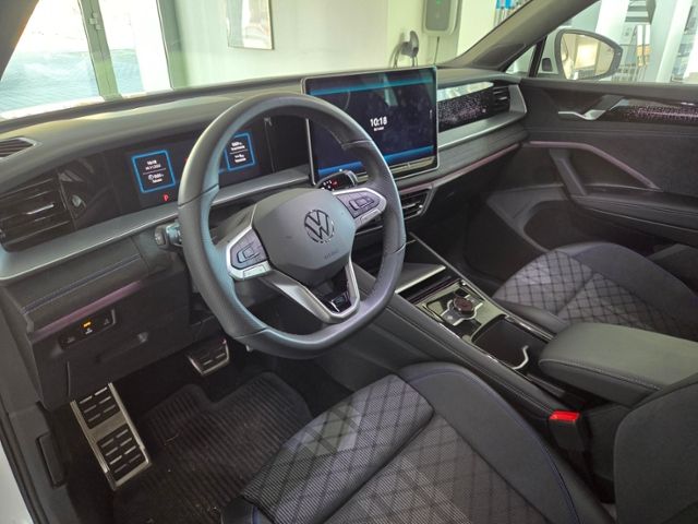 Tayron R-Line eHybrid MATRIX PANO 360° DCCpro ST